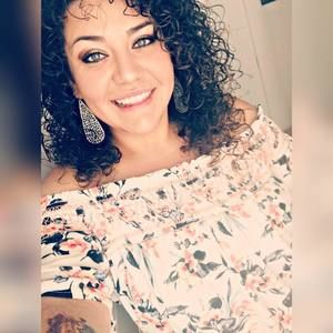 Meet your Posher, Maegan